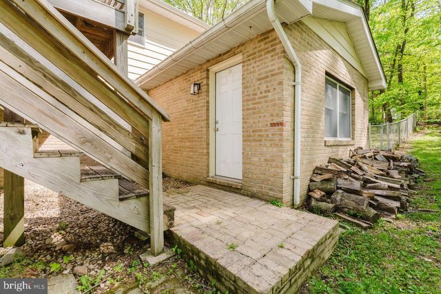 119 CANAL ROAD, Falling Waters, WV 25419
