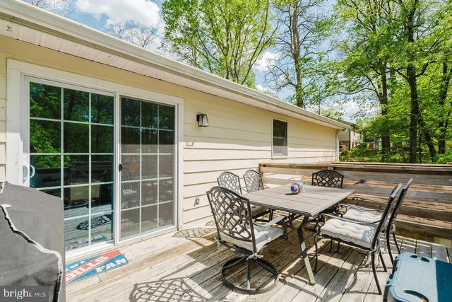 119 CANAL ROAD, Falling Waters, WV 25419