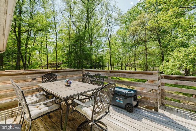 119 CANAL ROAD, Falling Waters, WV 25419