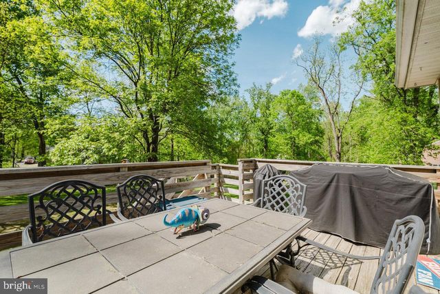 119 CANAL ROAD, Falling Waters, WV 25419