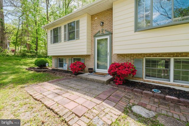 119 CANAL ROAD, Falling Waters, WV 25419