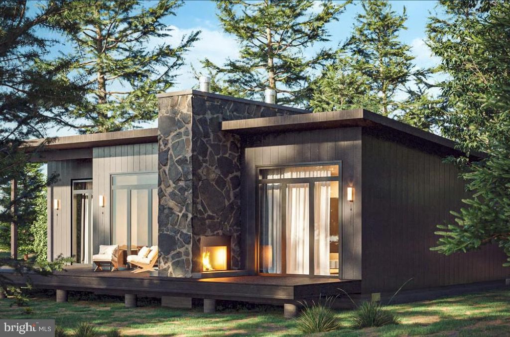 Image 6 of property listing at 654 N BRADLEY LN, Oakland, MD 21550