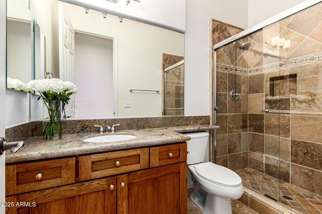 16030 S 27TH Drive, Phoenix, AZ 85045