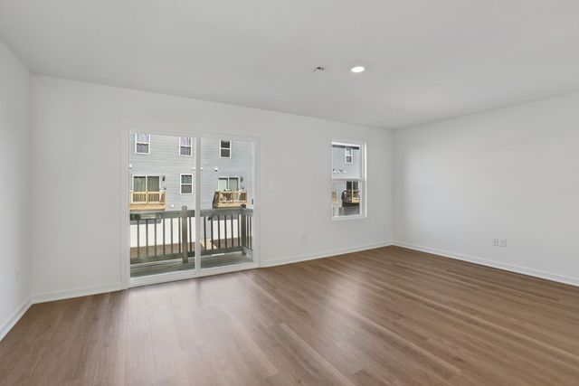 1403 Oakfield Lane, Pingree Grove, IL 60140