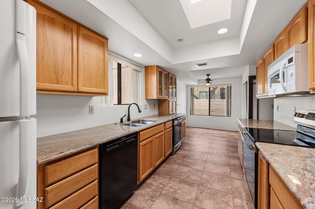 5110 N Placita Del Lazo, Tucson, AZ 85750