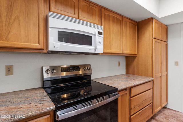 5110 N Placita Del Lazo, Tucson, AZ 85750