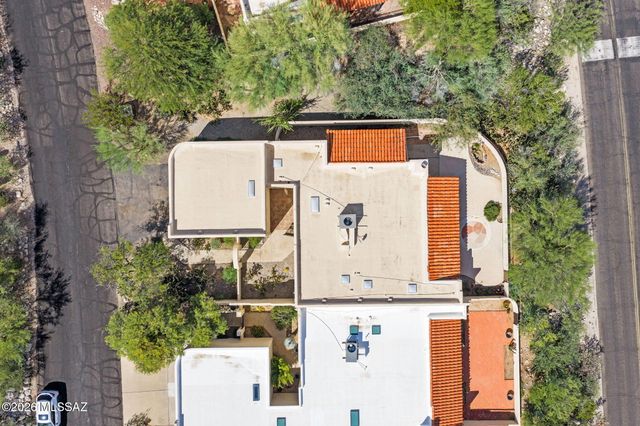 5110 N Placita Del Lazo, Tucson, AZ 85750