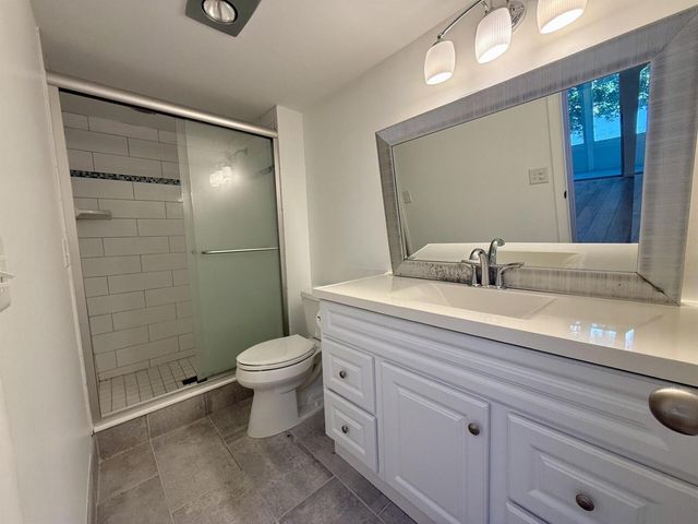 22 Somerset A 22, West Palm Beach, FL 33417