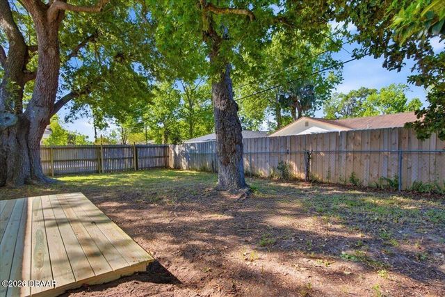 1642 Caldwell Road, South Daytona, FL 32119