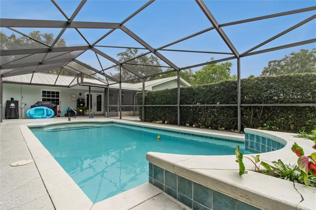 864 REDWOOD WAY, Lake Wales, FL 33898
