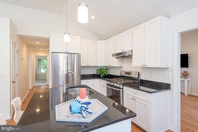 12503 W TORQUAY RD, Ocean City, MD 21842