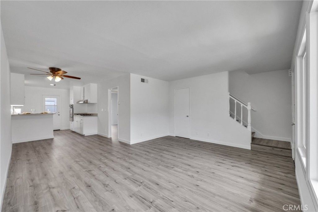107 Lexington, Costa Mesa, CA 92626 — photo 2