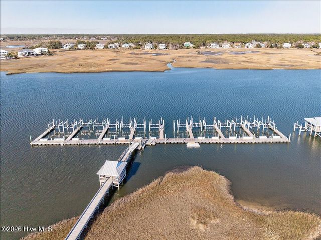 102 Lucas Cove, Oak Island, NC 28465