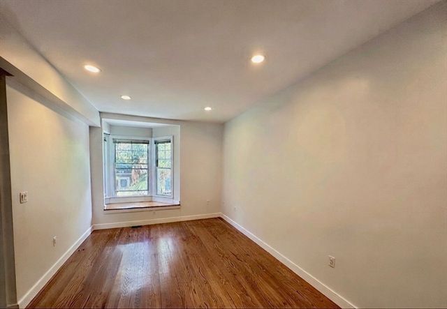 2 Mount Pleasant Pl 1, Boston, MA 02119