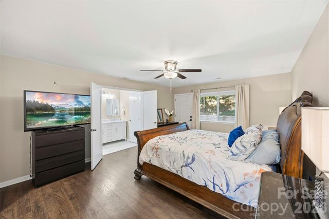 9524 Rainbow Forest Drive, Charlotte, NC 28277
