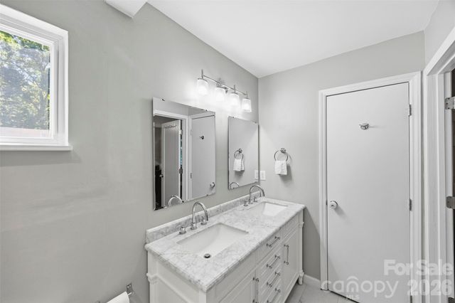 9524 Rainbow Forest Drive, Charlotte, NC 28277