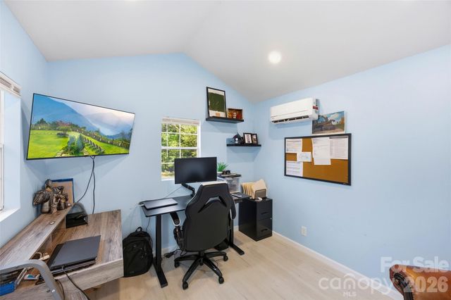 9524 Rainbow Forest Drive, Charlotte, NC 28277