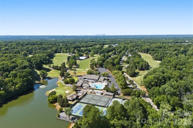 9524 Rainbow Forest Drive, Charlotte, NC 28277