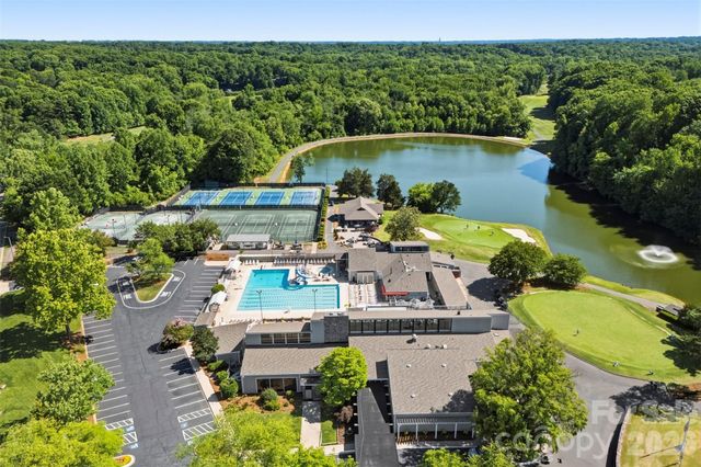 9524 Rainbow Forest Drive, Charlotte, NC 28277
