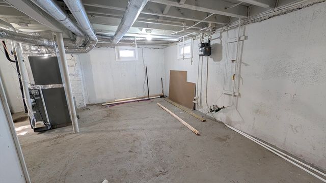 22 Walnut St, Revere, MA 02151