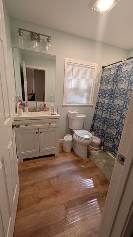 22 Walnut St, Revere, MA 02151