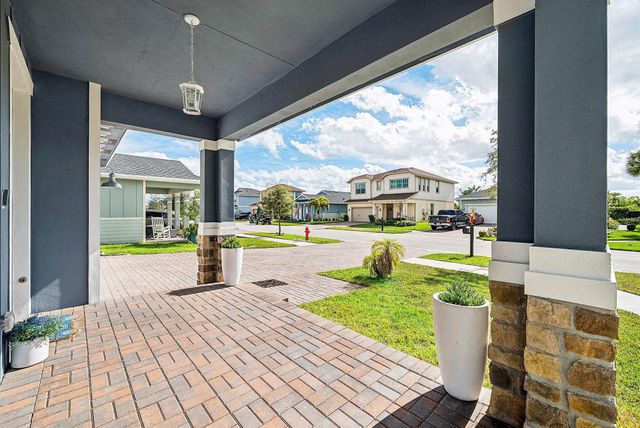 19779 Rugged Trunk Trail, The Acreage, FL 33470