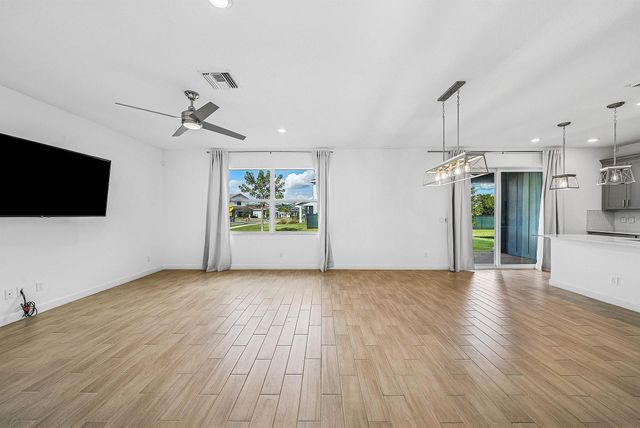 19779 Rugged Trunk Trail, The Acreage, FL 33470