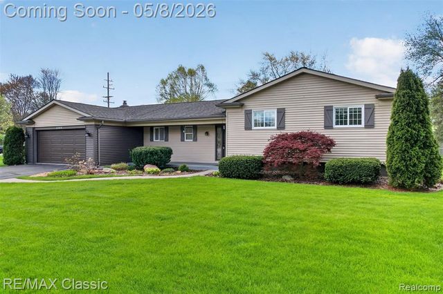 3566 South Boulevard, Bloomfield Hills, MI 48304