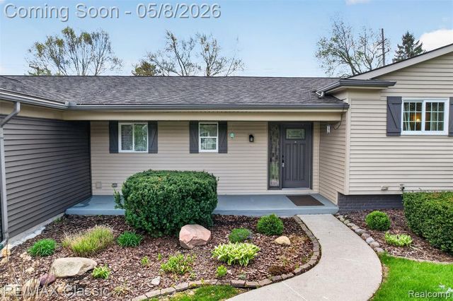 3566 South Boulevard, Bloomfield Hills, MI 48304