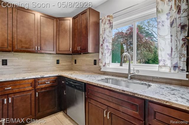 3566 South Boulevard, Bloomfield Hills, MI 48304