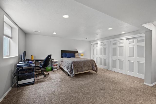 914 N Homestead Dr, Liberty Lake, WA 99019