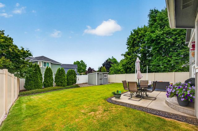 914 N Homestead Dr, Liberty Lake, WA 99019