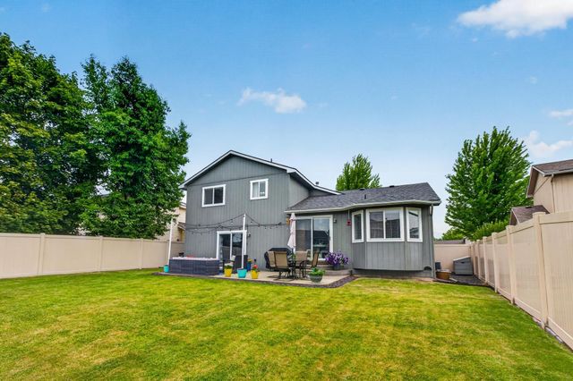 914 N Homestead Dr, Liberty Lake, WA 99019