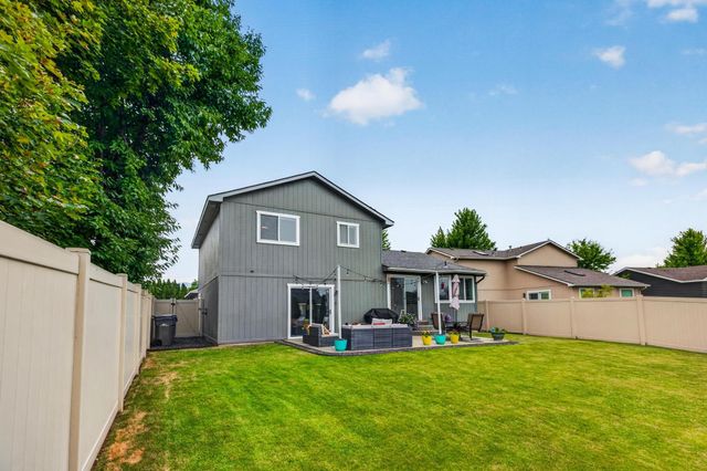 914 N Homestead Dr, Liberty Lake, WA 99019