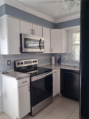 619 SE 12th AVE 116, Cape Coral, FL 33990