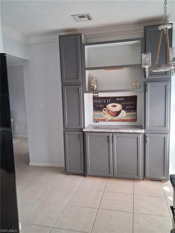 619 SE 12th AVE 116, Cape Coral, FL 33990