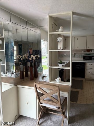 3130 Mercury LN, North Fort Myers, FL 33903