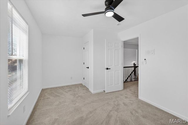5039 Amber Place Drive, St Louis, MO 63128