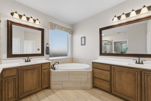 1114 Wrenwood Drive, Justin, TX 76247