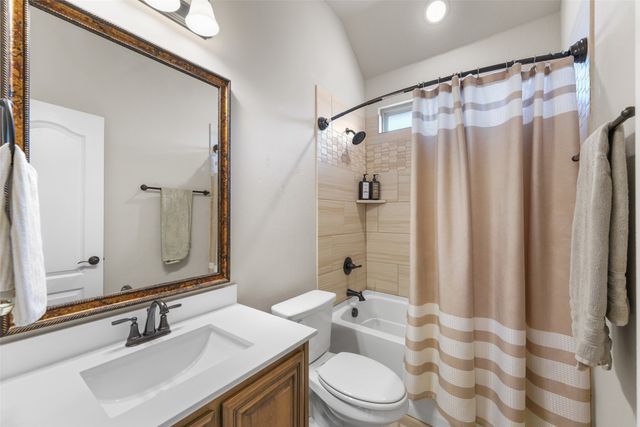 1114 Wrenwood Drive, Justin, TX 76247