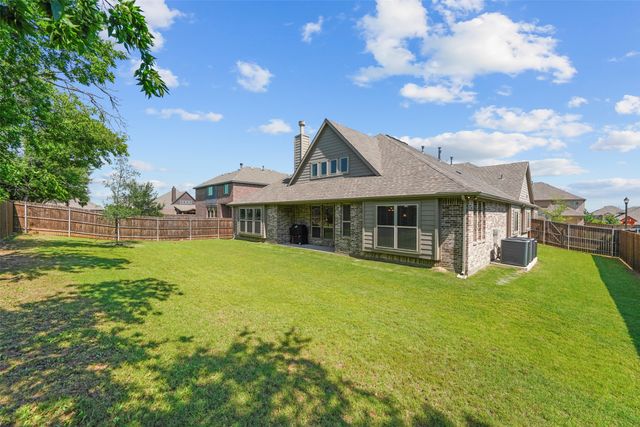1114 Wrenwood Drive, Justin, TX 76247