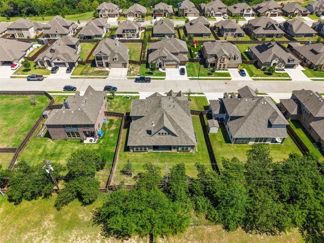 1114 Wrenwood Drive, Justin, TX 76247