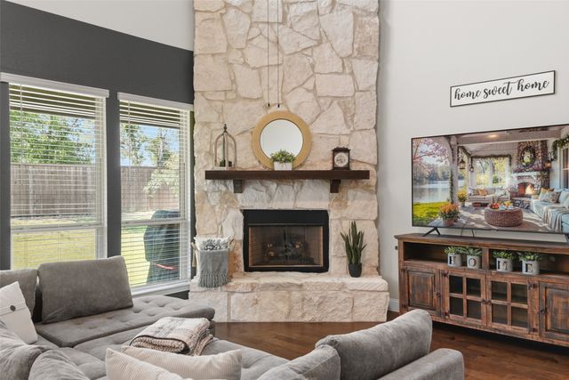 1114 Wrenwood Drive, Justin, TX 76247