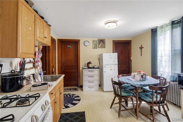 811 Huntington Street 809, Utica, NY 13502