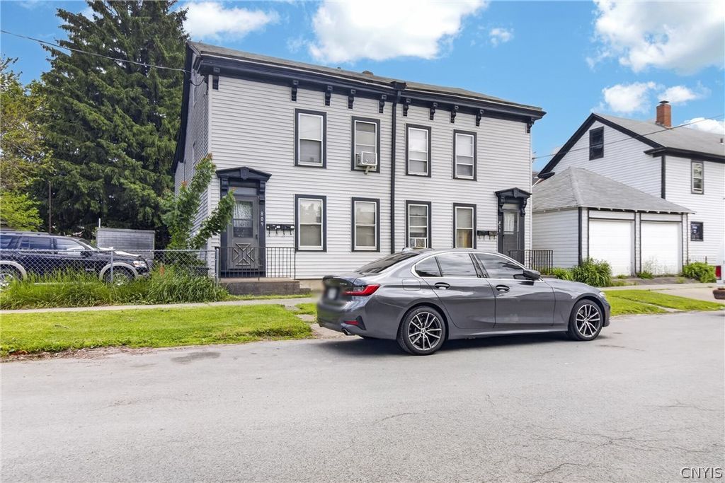 811 Huntington Street 809, Utica, NY 13502