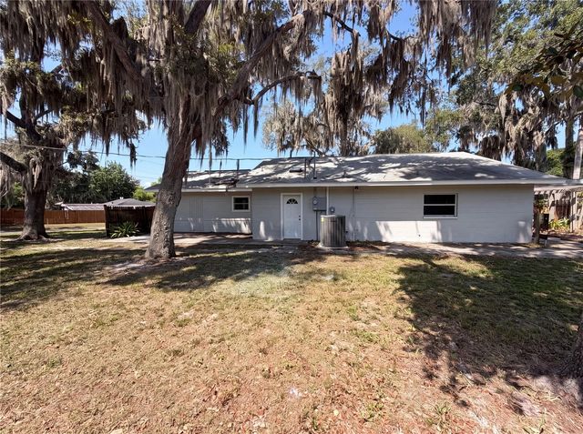900 OAK DRIVE, Leesburg, FL 34748