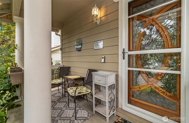6103 77th Avenue NE, Marysville, WA 98270