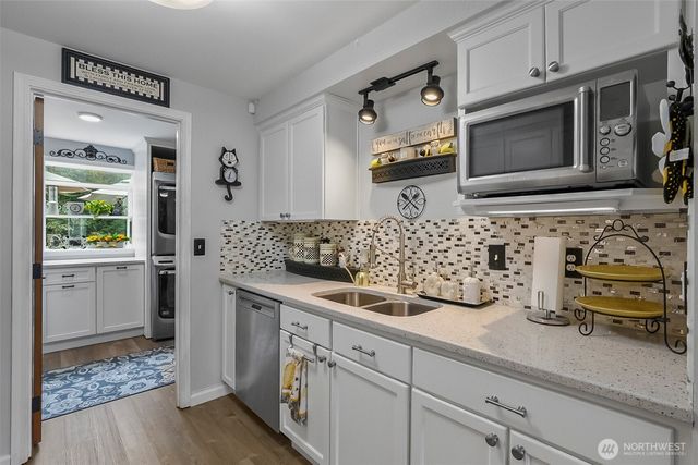 6103 77th Avenue NE, Marysville, WA 98270