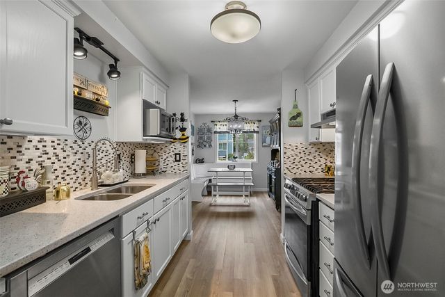 6103 77th Avenue NE, Marysville, WA 98270