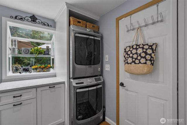 6103 77th Avenue NE, Marysville, WA 98270